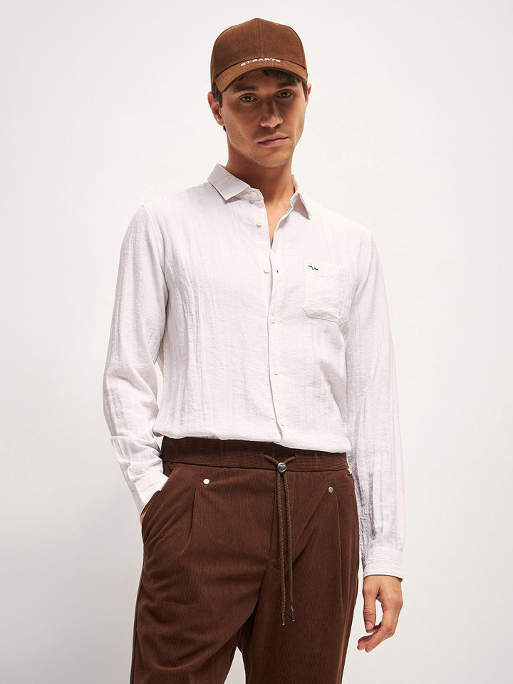THE BEAR HOUSE Men Slim Fit Solid Casual Shirt