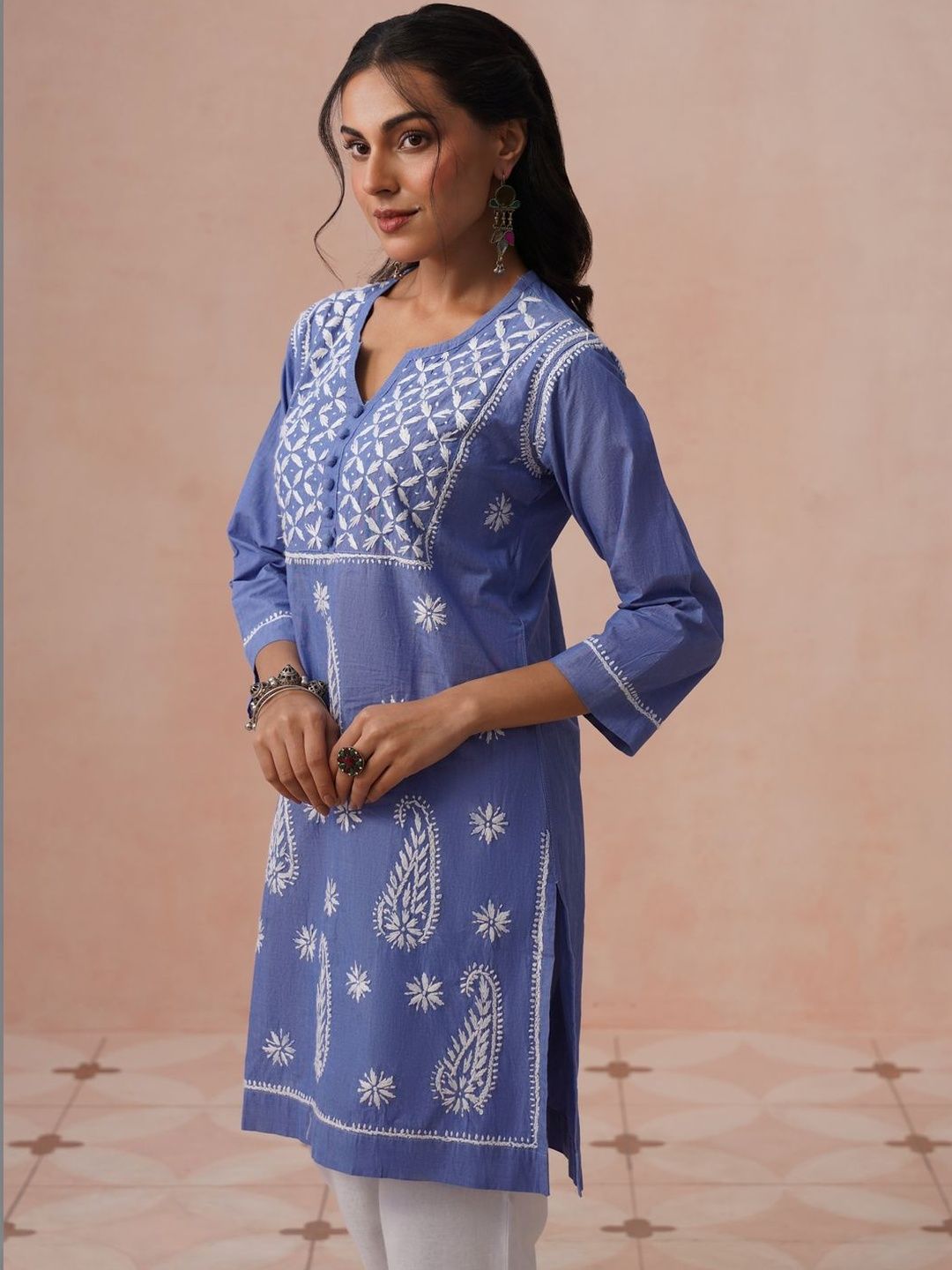 House of Chikankari Women Ethnic Motifs Embroidered Chikankari Indie Prints Kurta