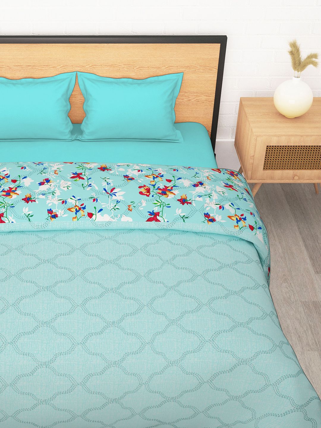 Story@home Turquoise Blue Printed Reversible 120 GSM AC Room Double Bed Comforter