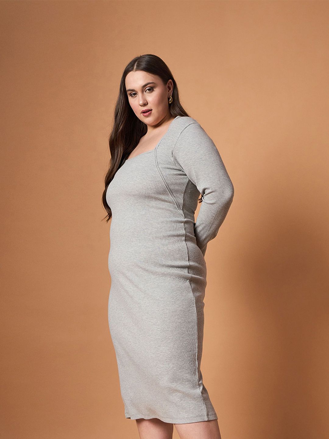SASSAFRAS Curve Bodycon Midi Dress