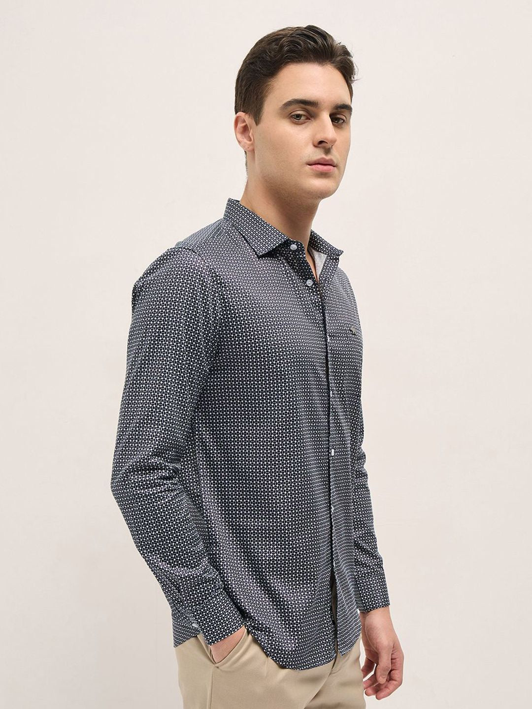 THE BEAR HOUSE Men Spread Collar Geometric Printed Cotton Tailored Fit Formal Shirt