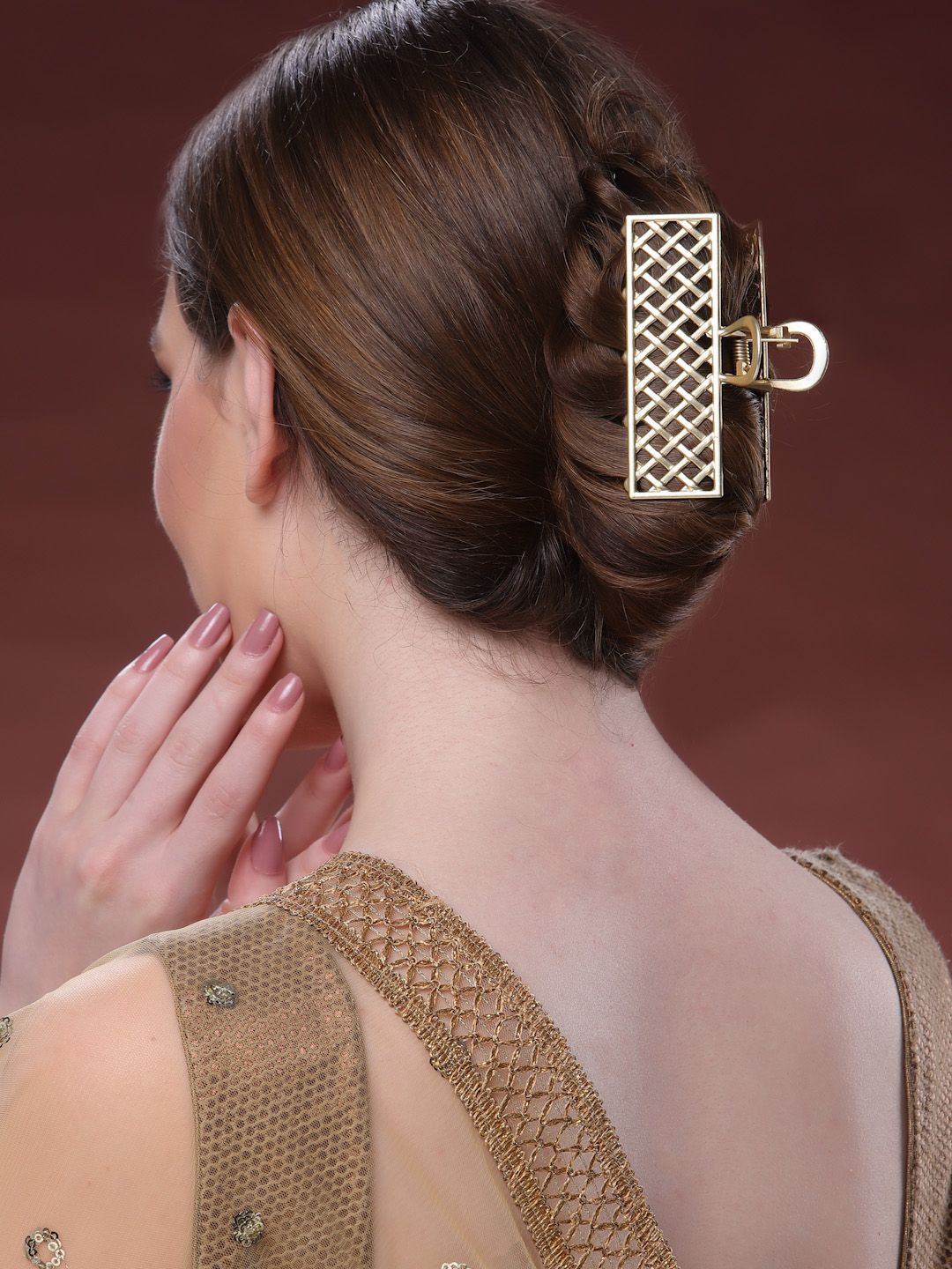 PANASH Women Embellished Claw Clip