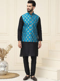 SOJANYA Mandarin Collar Silk Cotton Straight Kurta dengan jaket Churidar & Nehru