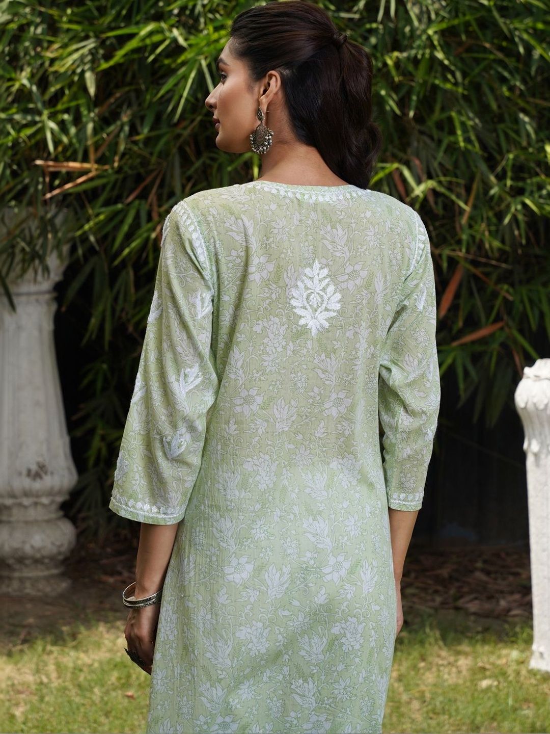 Rumah Wanita Chikankari Sulam Kurta Chikankari