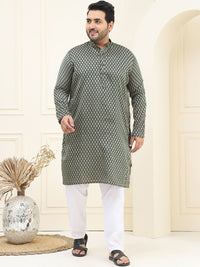 SOJANYA PLUS Woven Design Regular Straight Kurta with Pyjamas