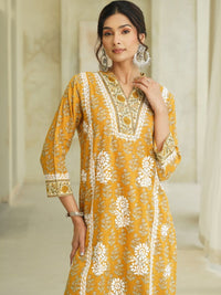 House of Chikankari Women Floral Printed Regular Pure Cotton Kurta with Set