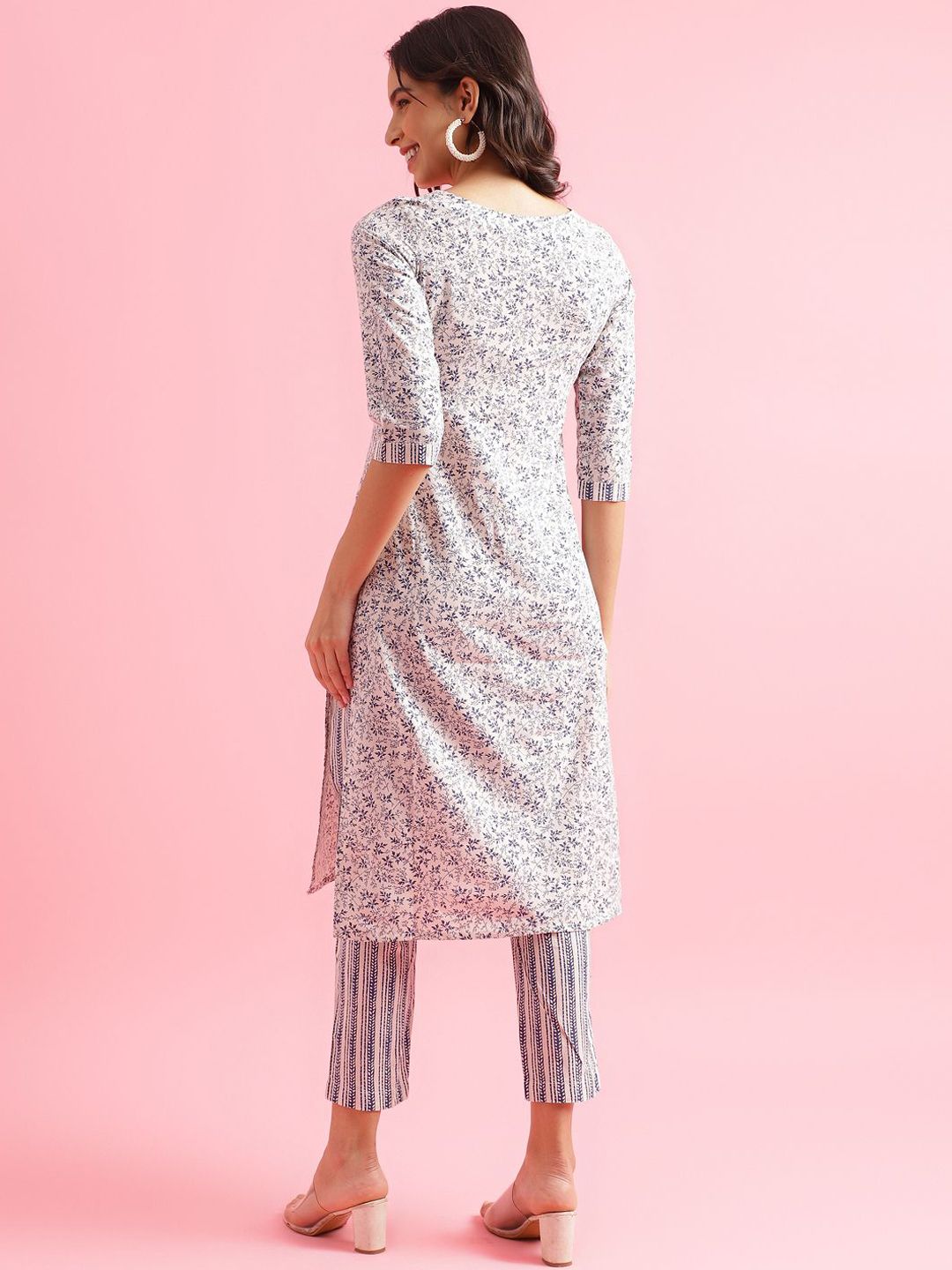 KALINI Floral Printed Round Neck Three Qaurter Sleeves Straight Kurta With Trousers