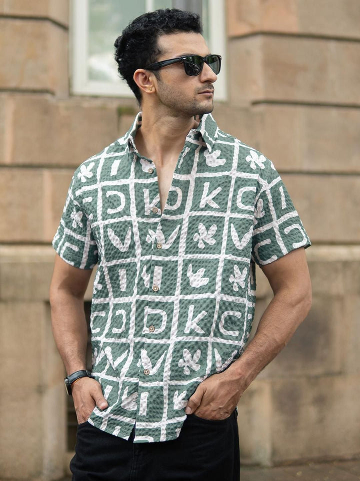Powerlook Geometric Printed Short Sleeves Shirt