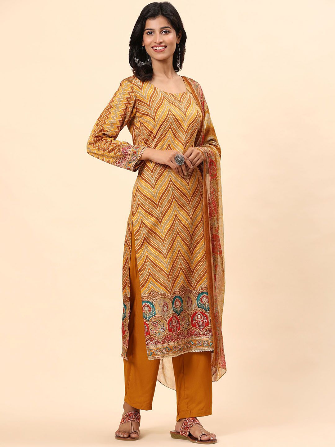 Mamicha Women Printed Regular Pure Cotton Kurta with Palazzos & With Dupatta