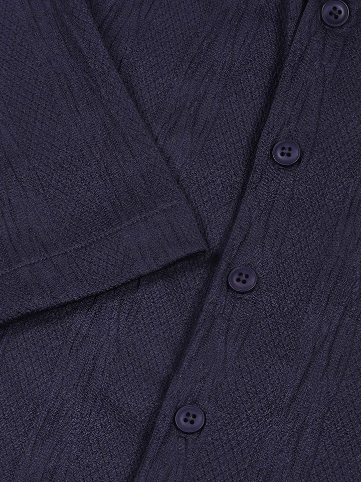 Thomas Scott Men Smart Fit Cutaway Collar Textured Casual Shirt