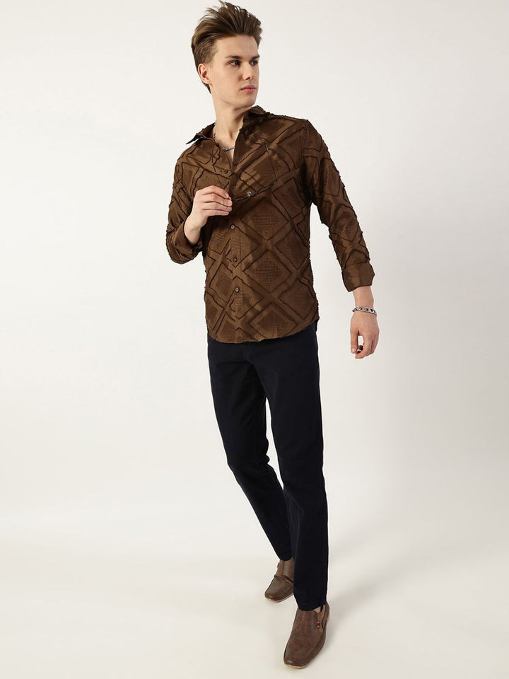 Thomas Scott Men Premium Spread Collar Textured Slim Fit Casual Shirt
