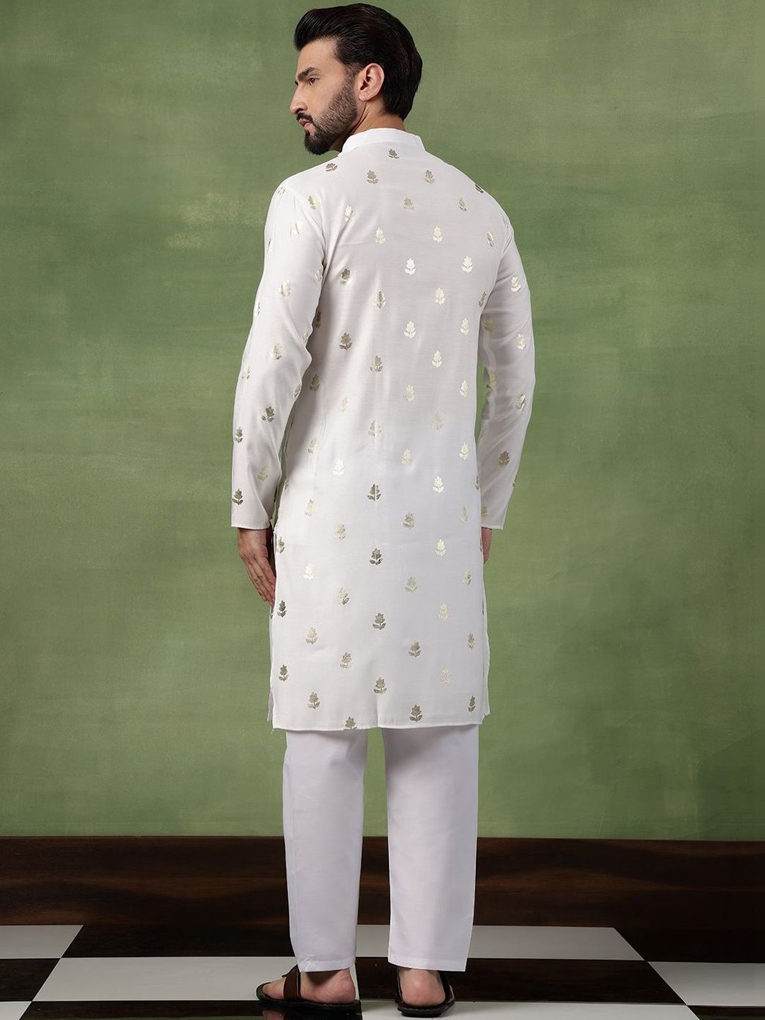 SOJANYA Men Floral Printed Kurta