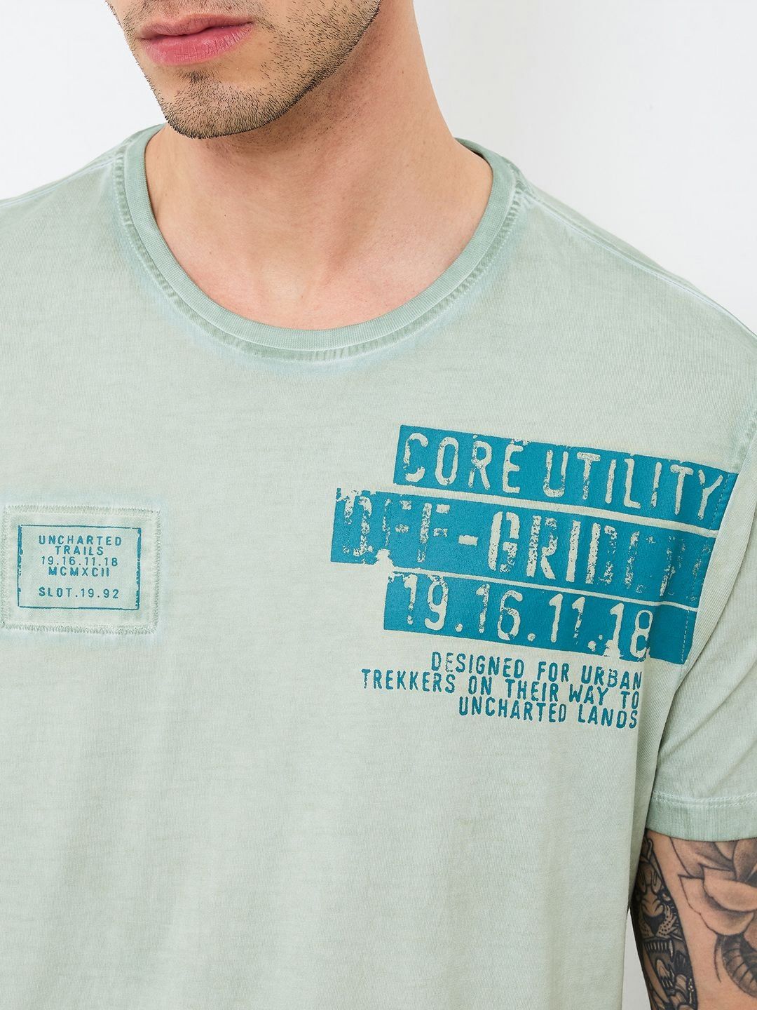 SPYKAR Men Typography Printed Round Neck Cotton Slim Fit T-shirt