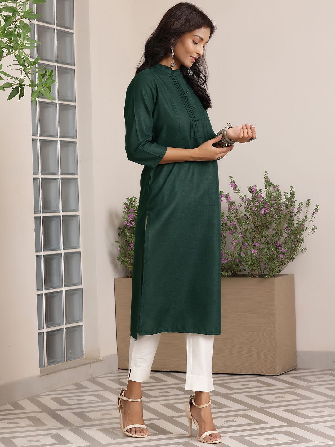 Libas Mandarin Collar Straight Kurta