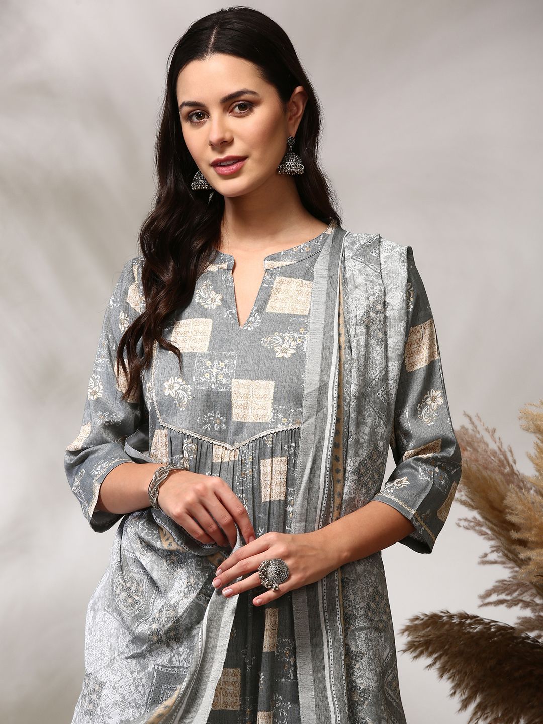 Anouk Geometric Printed Regular Straight Kurta with Trousers & Dupatta