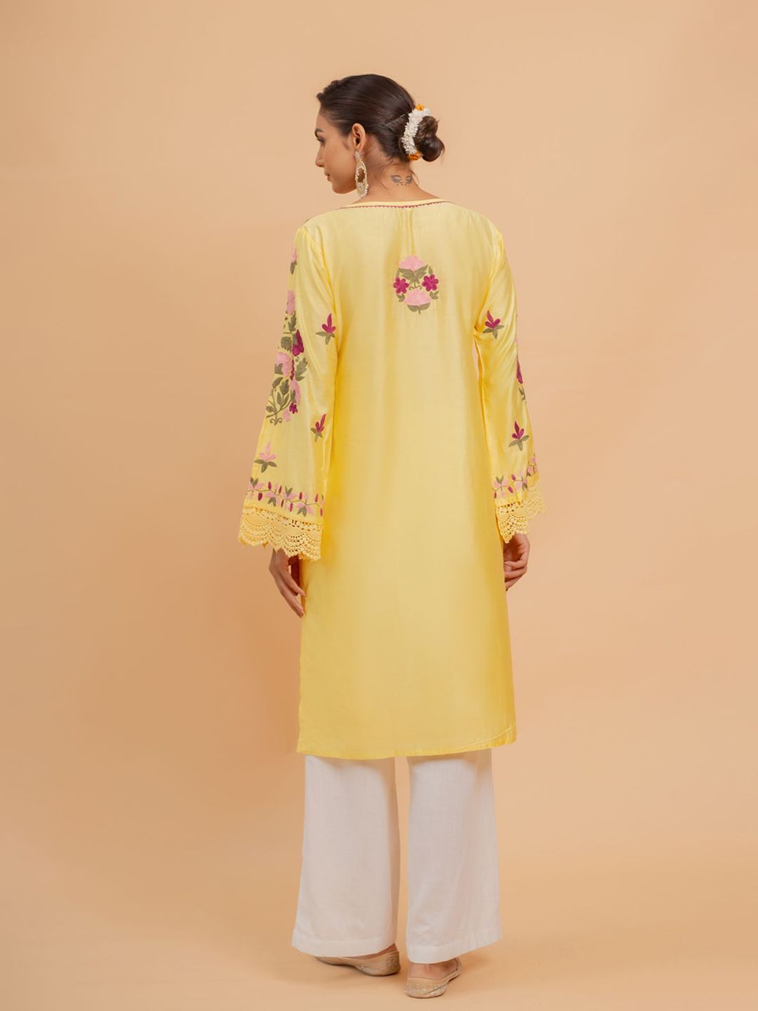 HOUSE OF KARI Women Chanderi Silk Kurta with Aari work