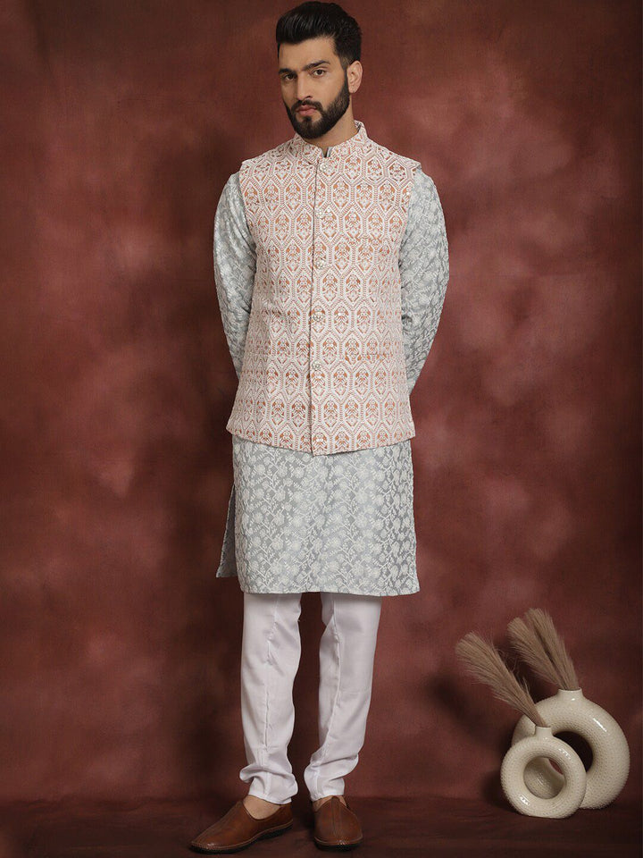 Kurta Lurus Bersulam Bunga Anouk dengan Jaket Churidar & Nehru