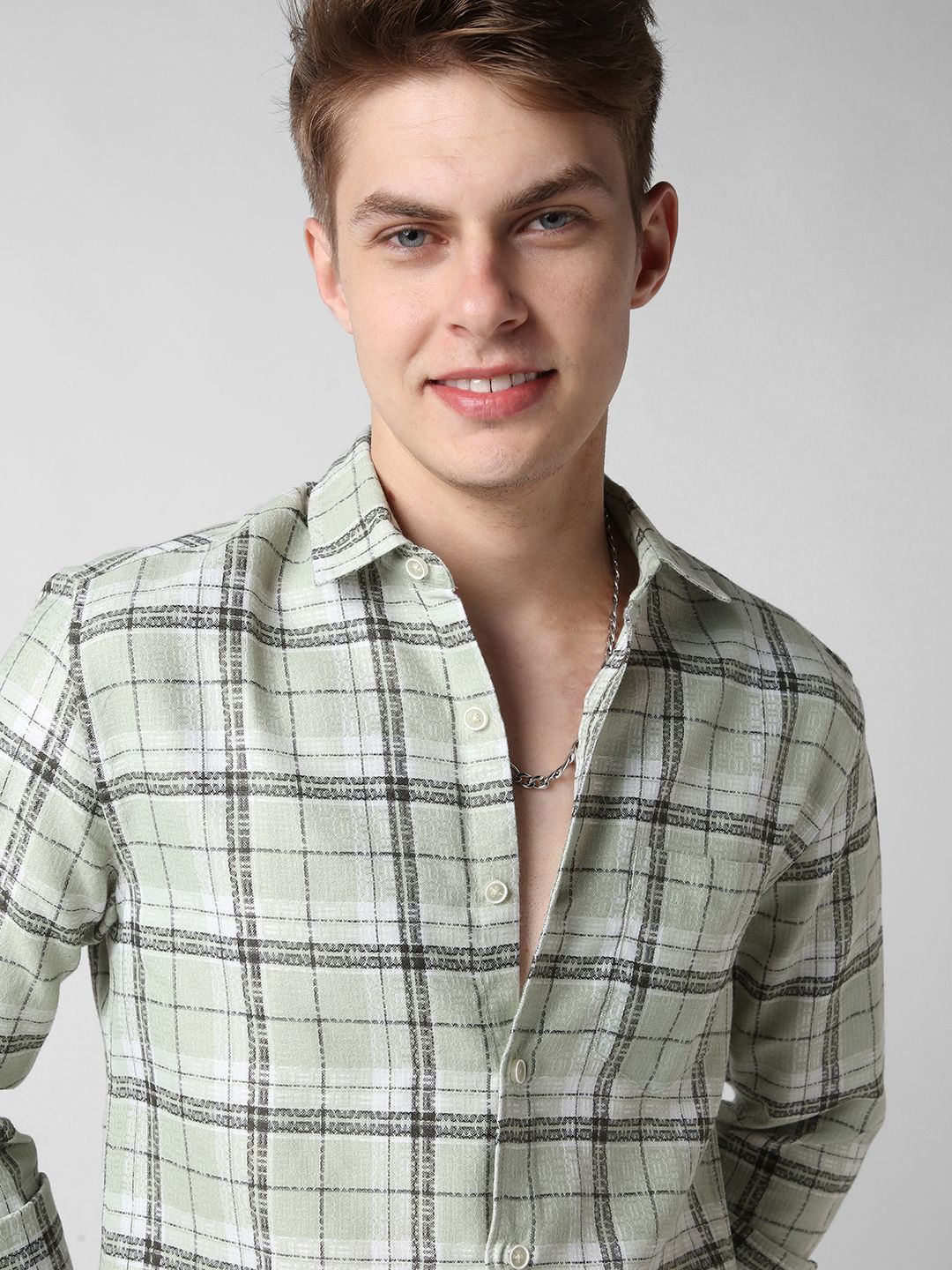 VASTRADO Men Classic Slim Fit Tartan Checks Opaque Checked Casual Shirt