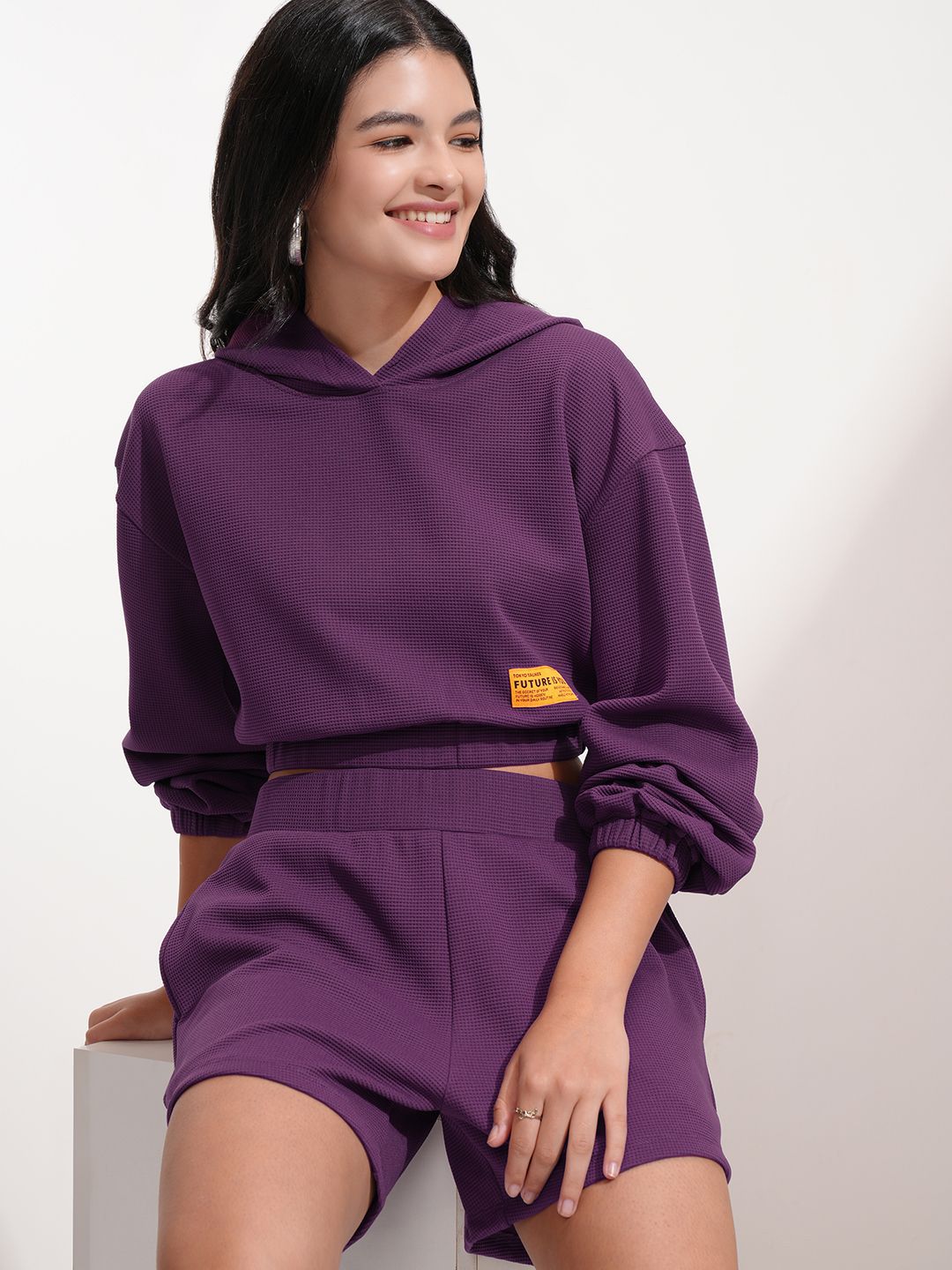 ESPYR By Tokyo Talkies Hooded Self Design Sweatshirt With Shorts