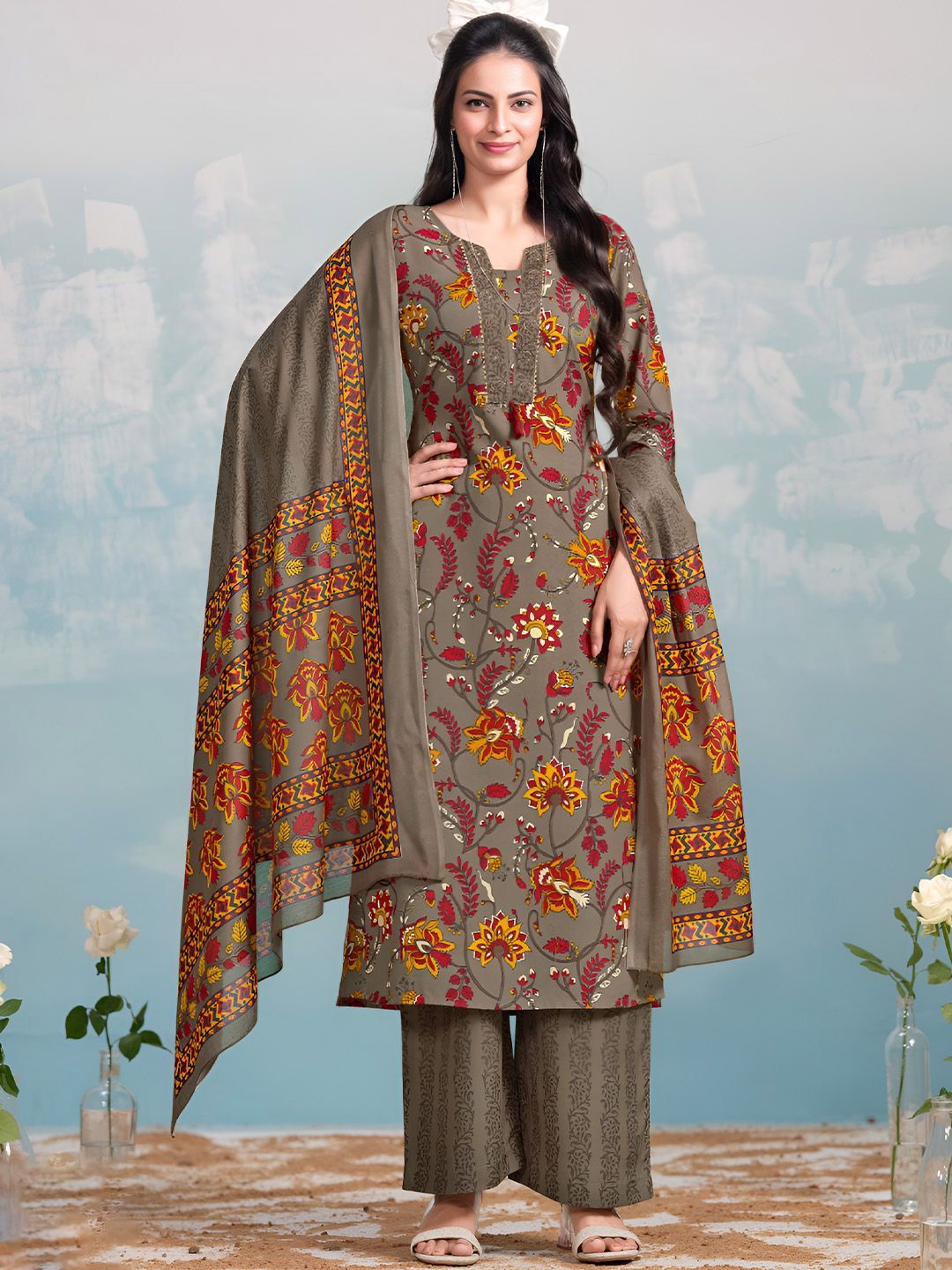 Varanga Women Ethnic Motifs Printed Regular Kurta with Trousers & With Dupatta