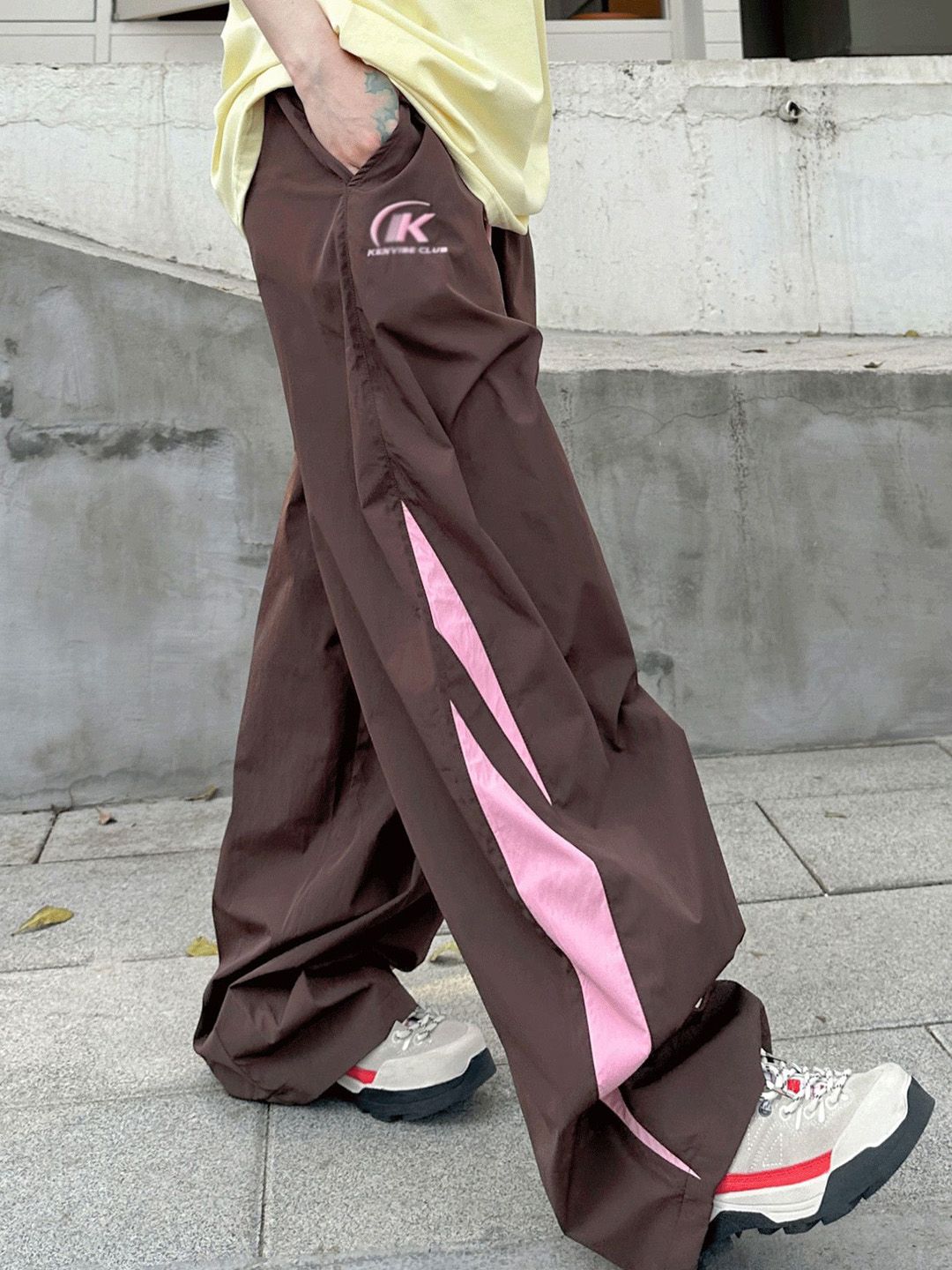 DressBerry Women Trousers