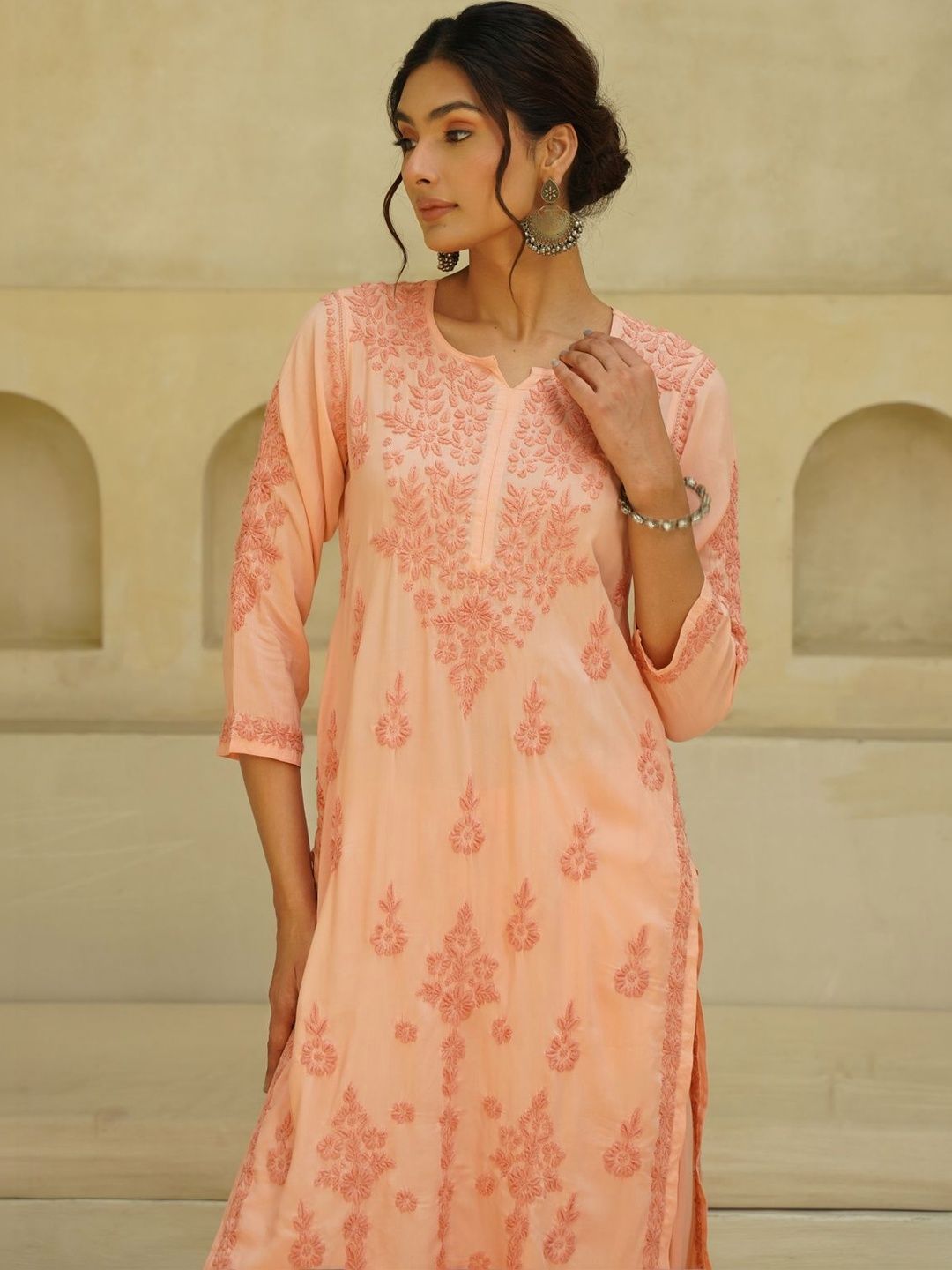 House of Chikankari Women Embroidered Thread Work Kurta