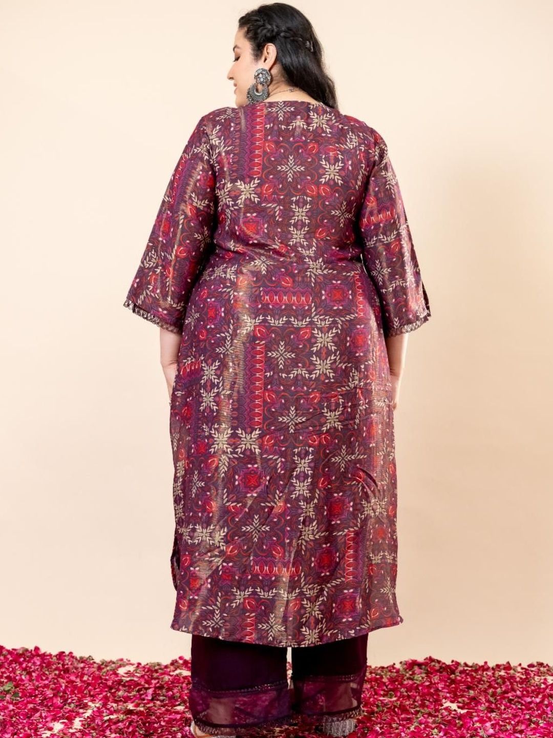 Mamicha Printed V-Neck Kurta Set