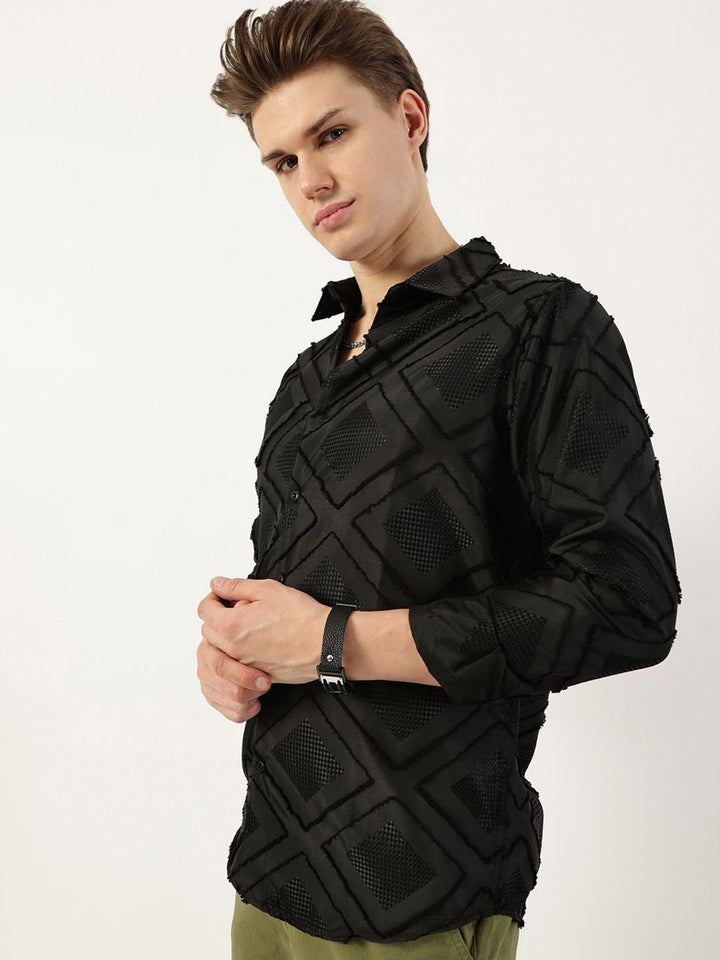 Thomas Scott Men Premium Spread Collar Textured Slim Fit Casual Shirt
