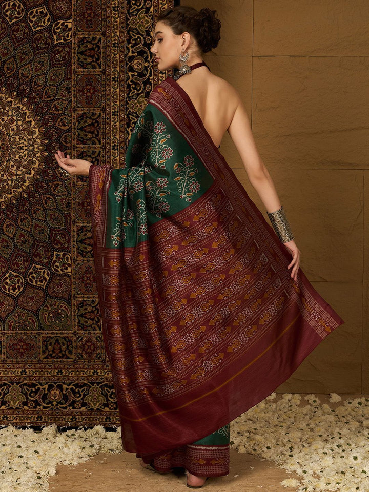 Saree mall Floral Silk Blend Ikat Sarees