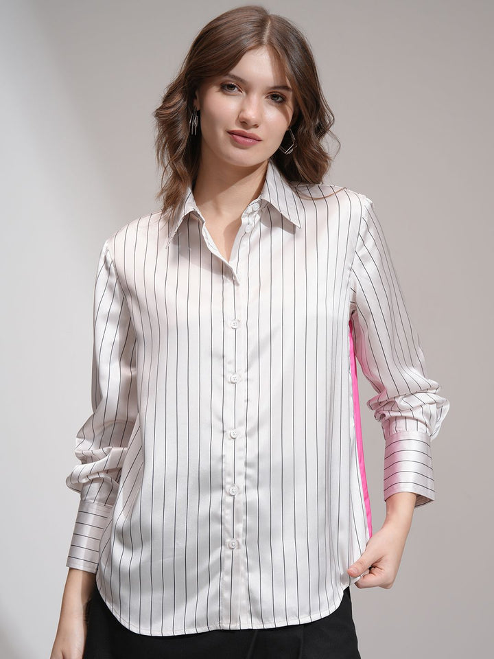 Tokyo Talkies Disney Mickey Mouse Women Pink Relaxed Fit Tshirt
