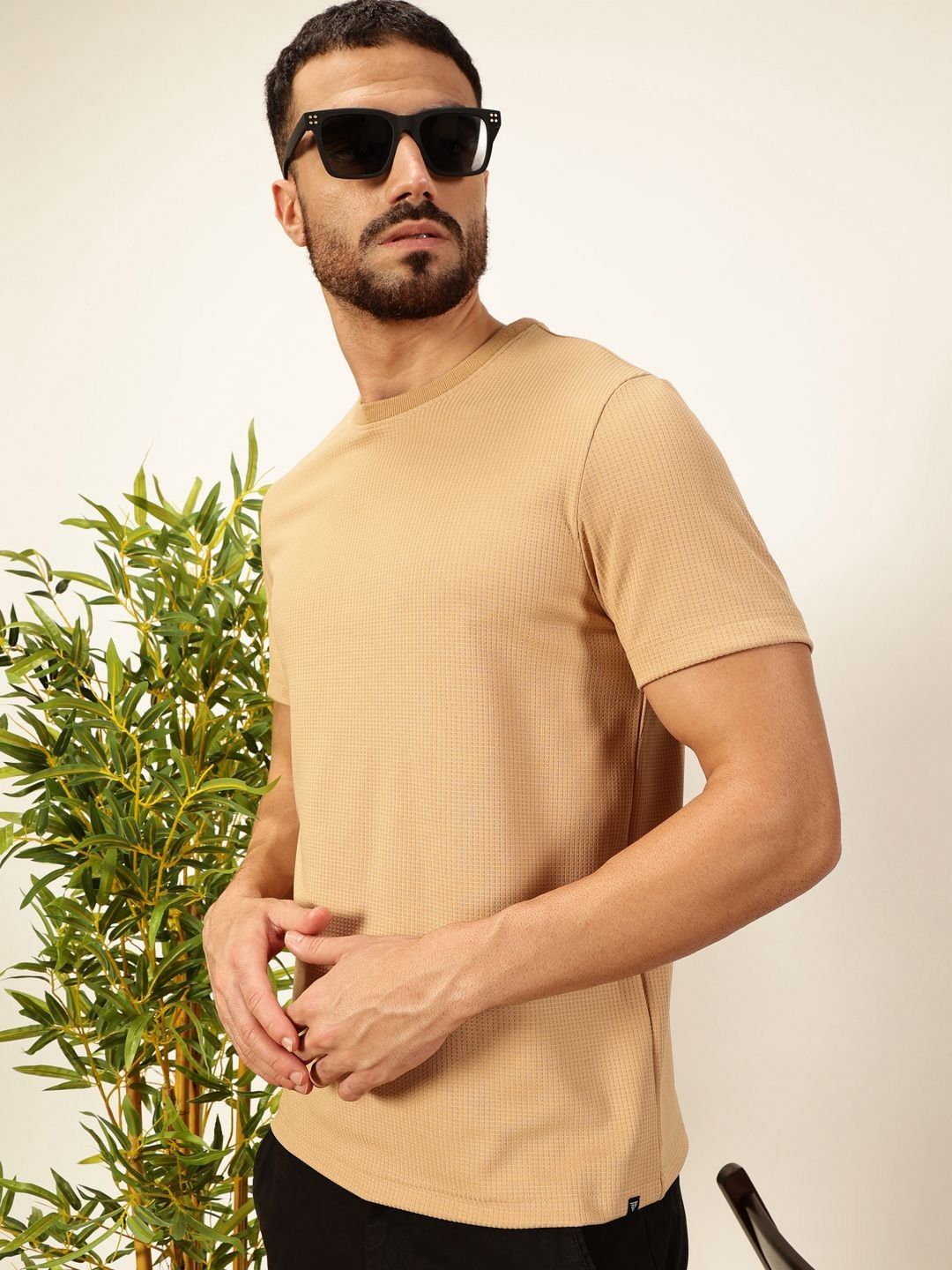 Thomas Scott Men Anti Odour Solid Round Neck T-Shirt