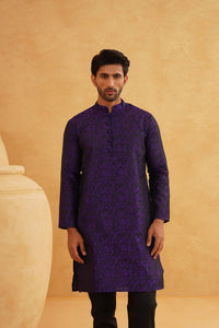 SOJANYA Geometric Printed Mandarin Collar Jacquard Silk Straight Long Kurta