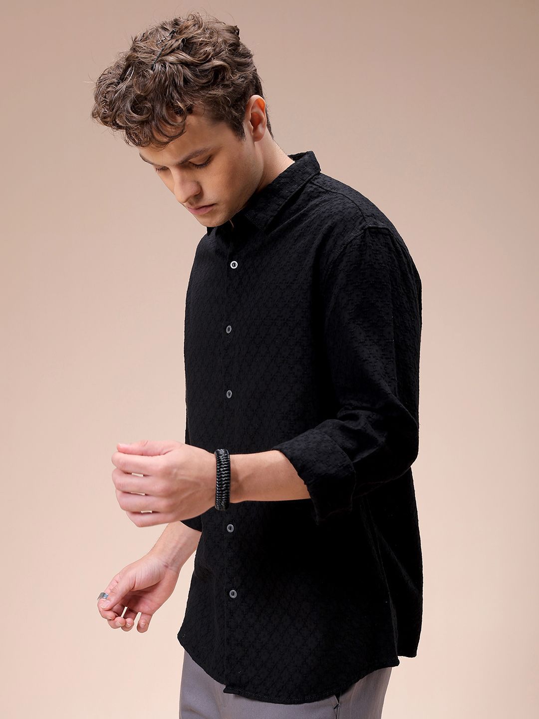 The Indian Garage Co Men Regular Fit Dobby Textured Resortwear Shirt