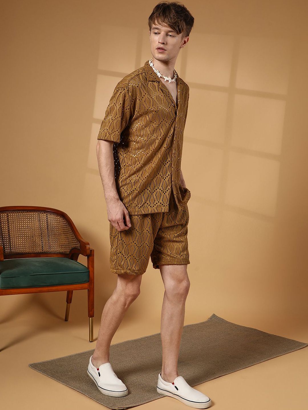 Campus Sutra Brown Self Design Shirt With Shorts