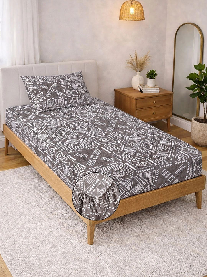 Myntra Elegant Homes Brown & White Geometric 300 TC Single Bedsheet with 1 Pillow Covers