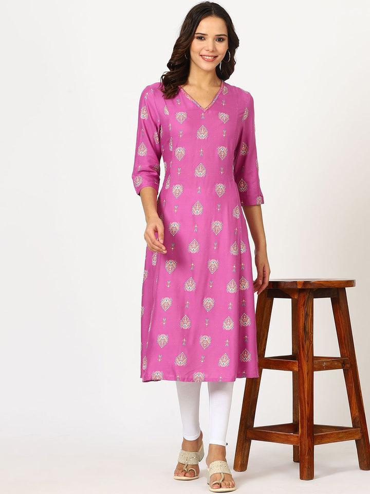 W Purple Ethnic Motifs Printed Thread Work V-Neck Straight Kurta