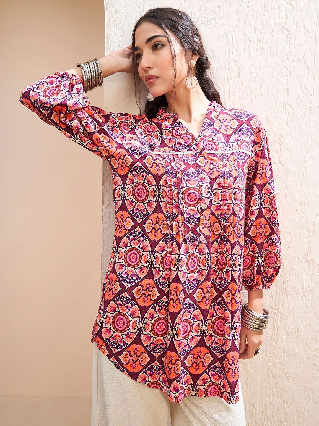 Shae by SASSAFRAS Floral Printed Pleated Kurti