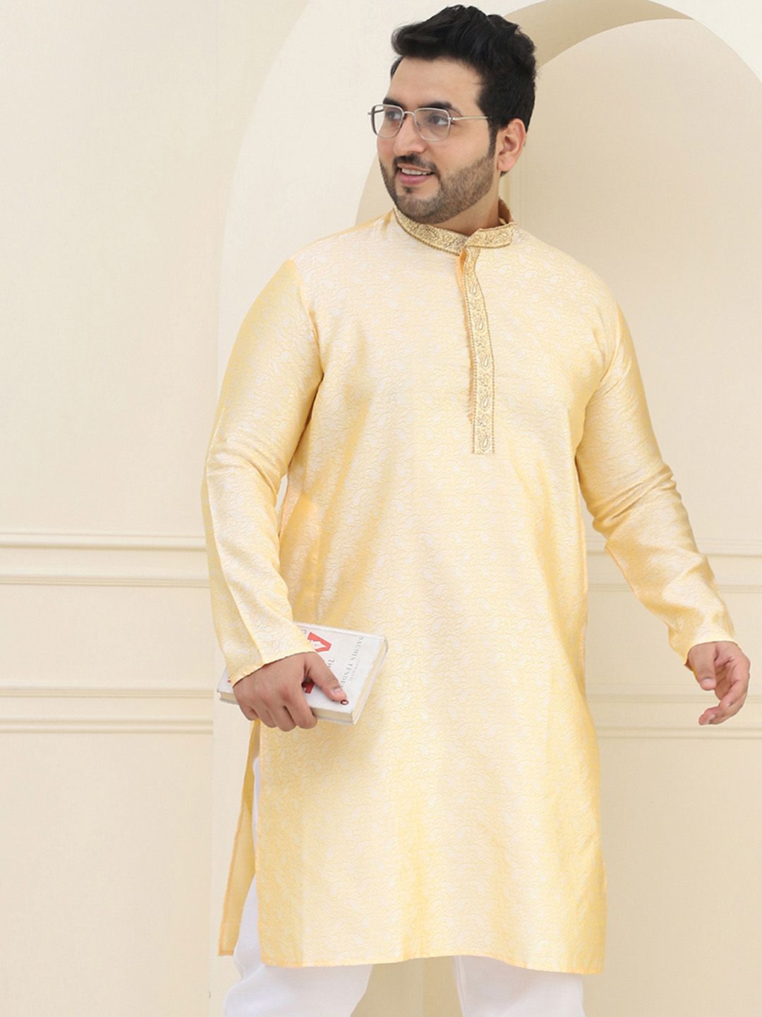 SOJANYA Plus Paisley Woven Design Kolar Mandarin Lengan Panjang Kurta Lurus