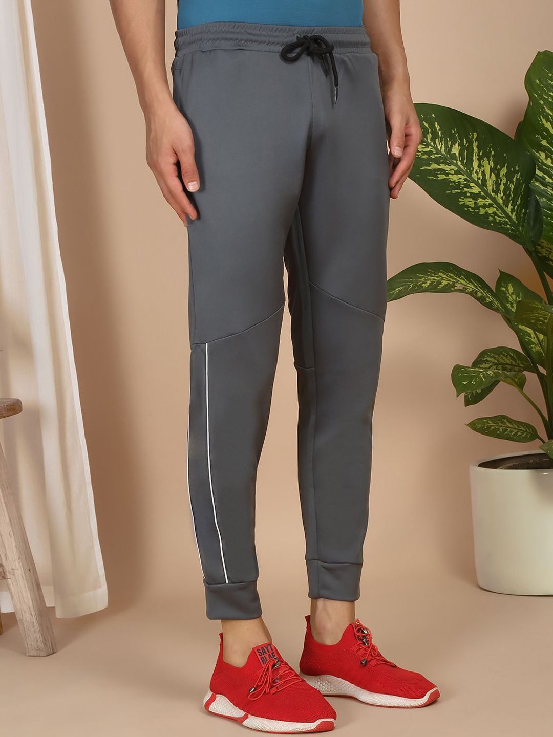 Sweet Dreams Men Cotton Mid-Rise Regular Fit Joggers