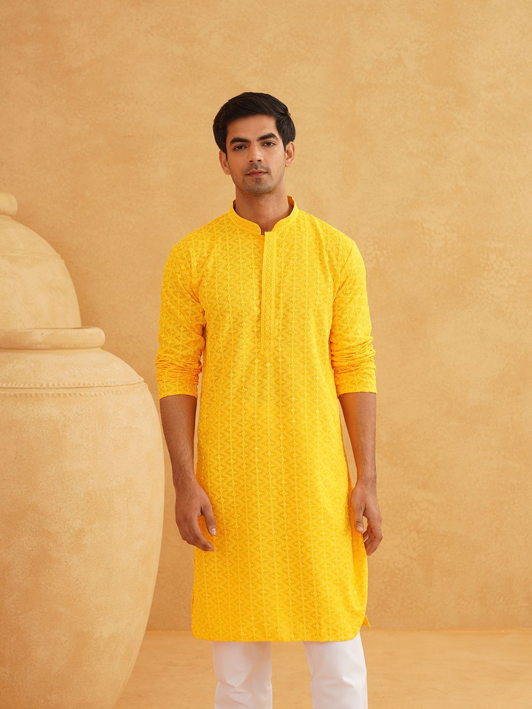 SOJANYA Motif Etnik Bersulam Kurta Lurus Kolar Mandarin