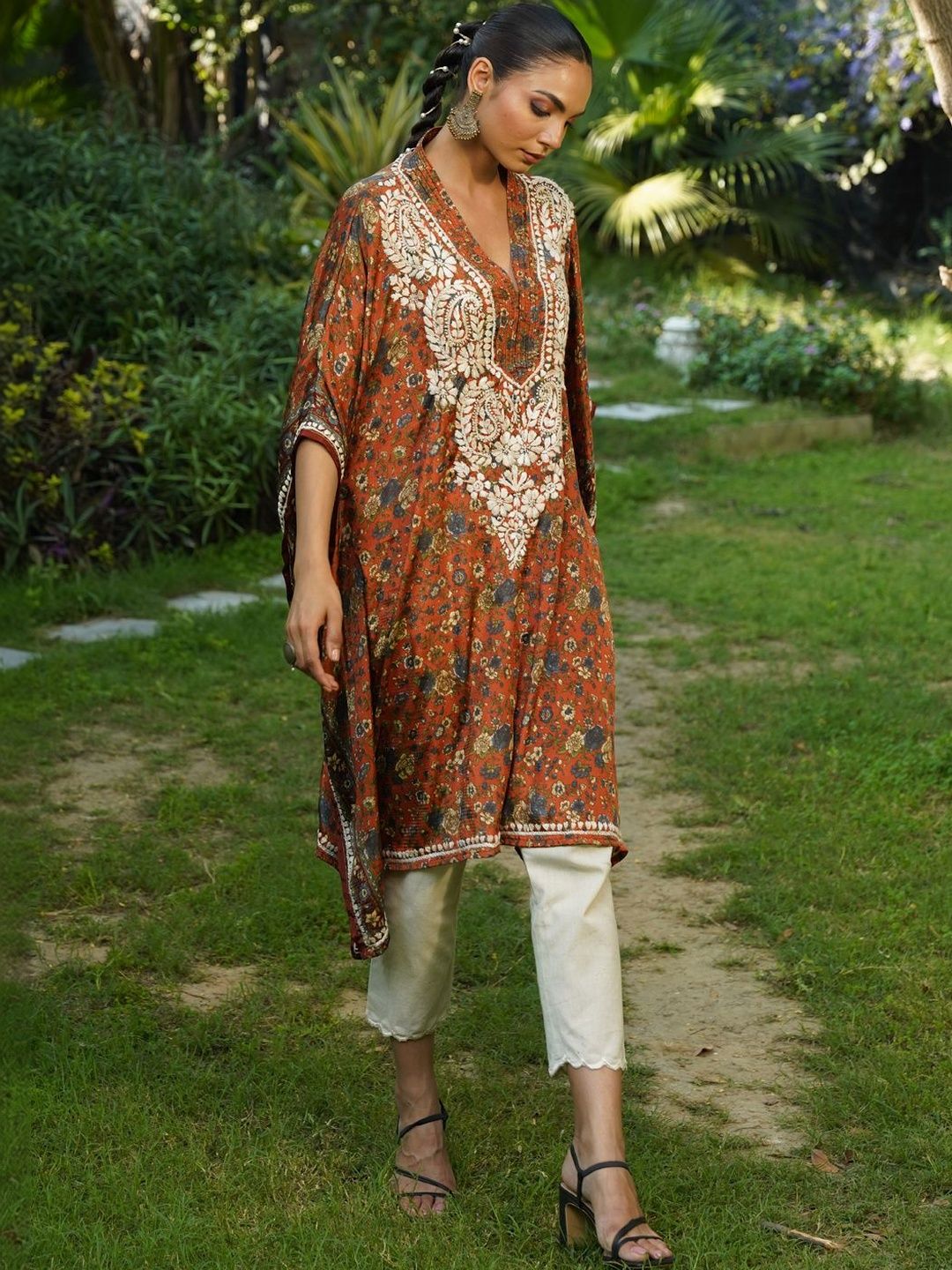 House of Chikankari Women Printed Chikankari Crepe Kaftan Kurta