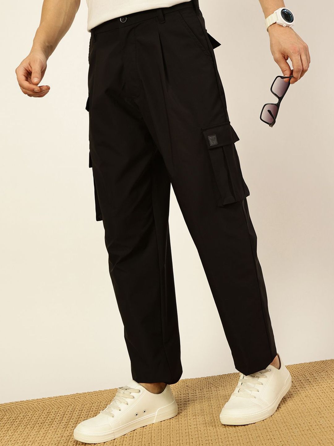 Thomas Scott Men Smart Loose Fit Mid-Rise Easy Wash Pleated Cargos Trousers