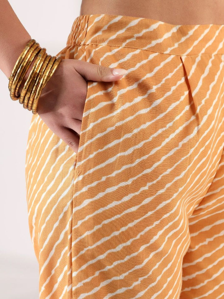 Motif Etnik Wanita Mamicha Bercetak Cermin Biasa Kurta Kerja dengan Seluar & Dengan Dupatta