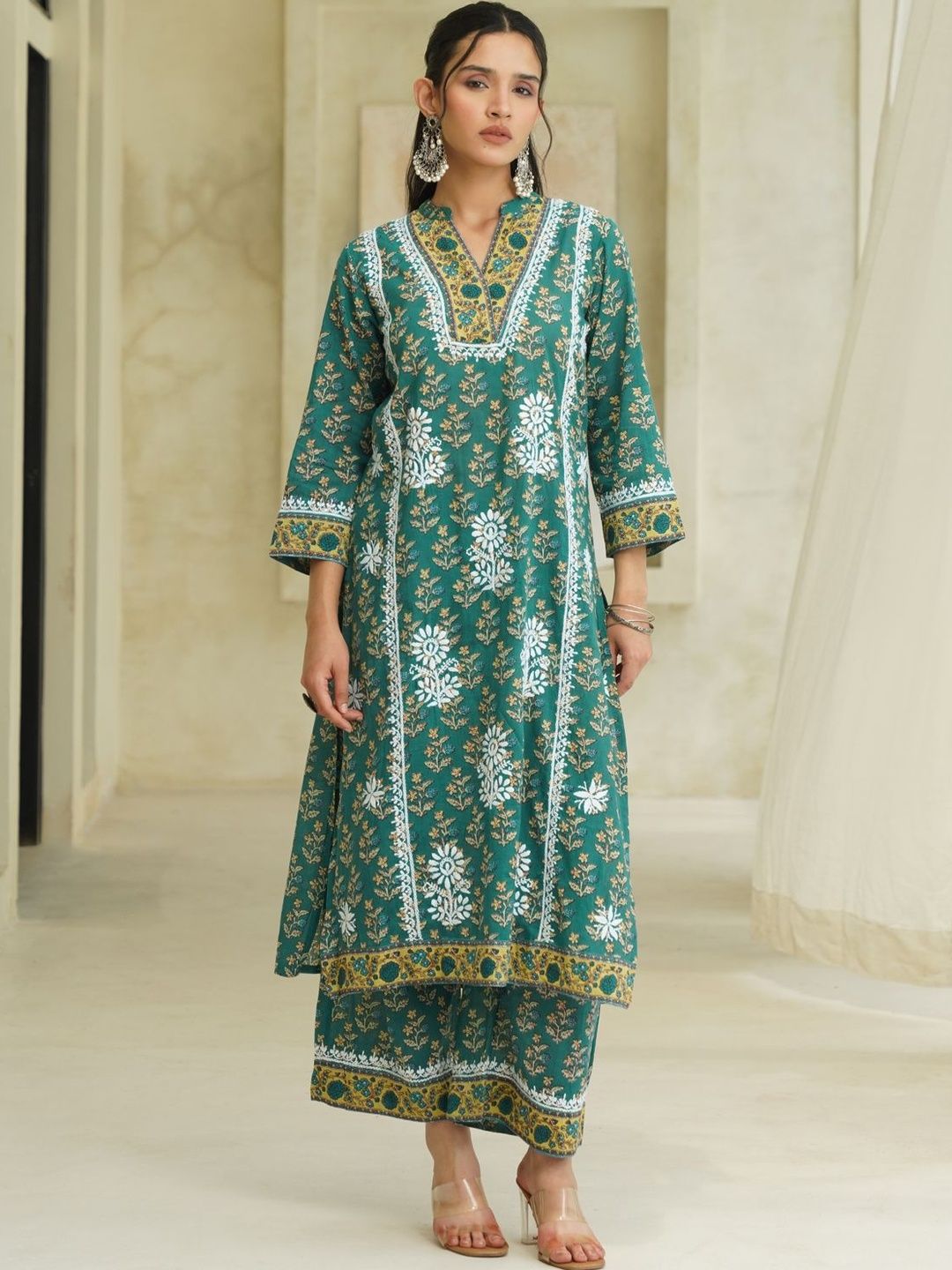 House of Chikankari Women Floral Printed Regular Pure Cotton Kurta with Set