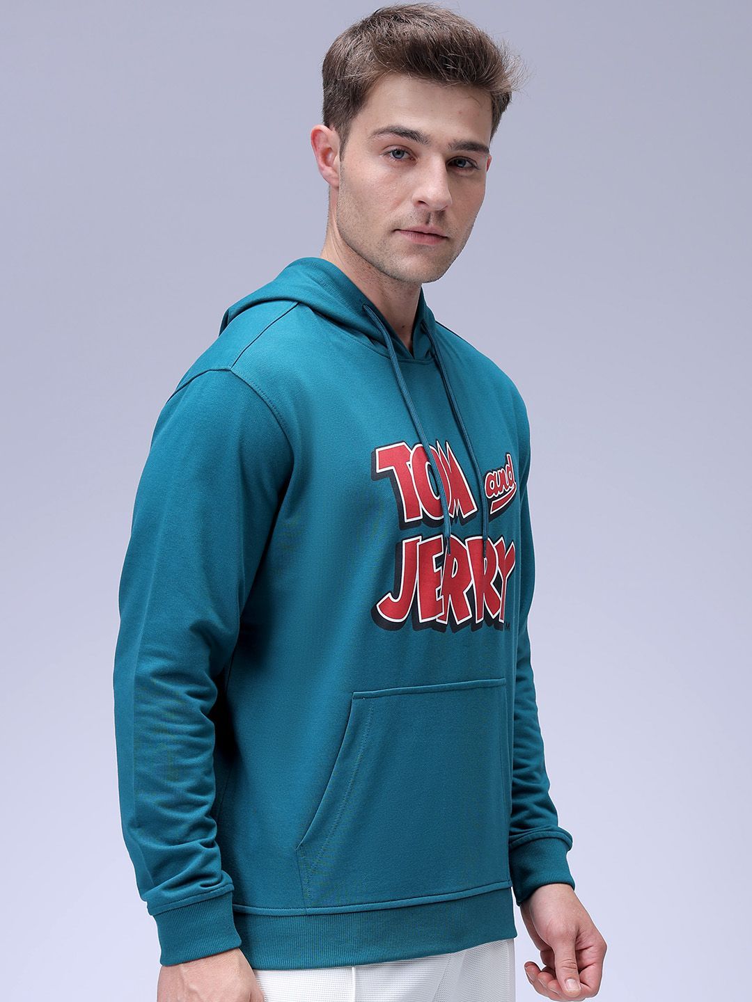 The Indian Garage Co Men Regular Fit Tom & Jerry Printed Overhead Hooded Sweatshirt