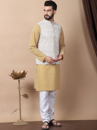 Kurta Kapas Tulen Bersulam Geometri Anouk Mustard Kuning dengan Jaket Churidar & Nehru