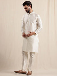 Anouk Men Solid Kurta dengan Seluar & Jaket Nehru