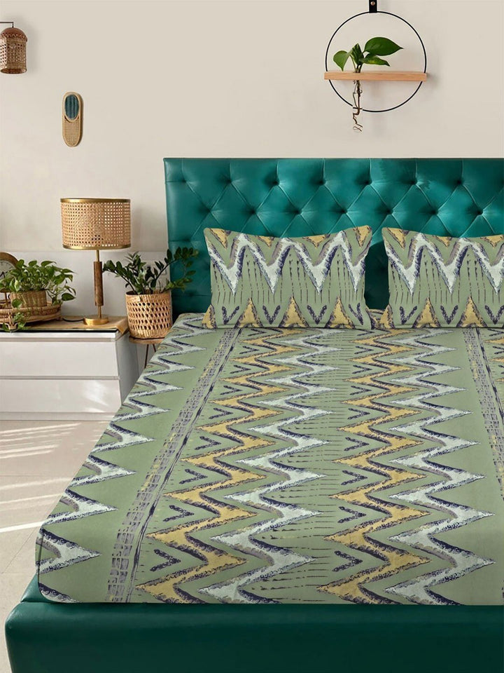 Myntra Elegant Homes Green Chevron Polycotton 300 TC King Fine Bedsheet with 2 Pillow Covers-98 x 89 inches