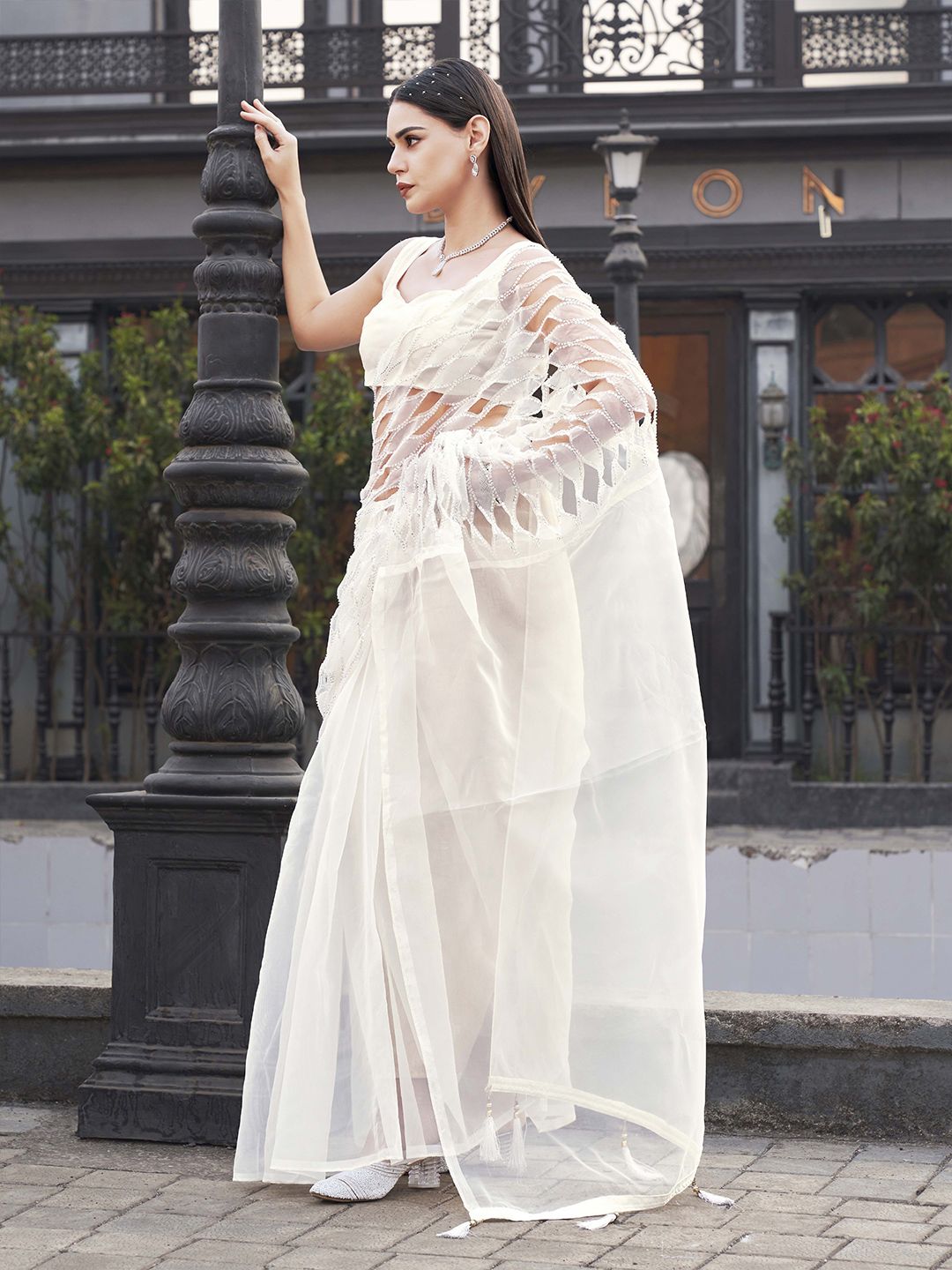 Tikhi Imli Embellished Sequinned Saree