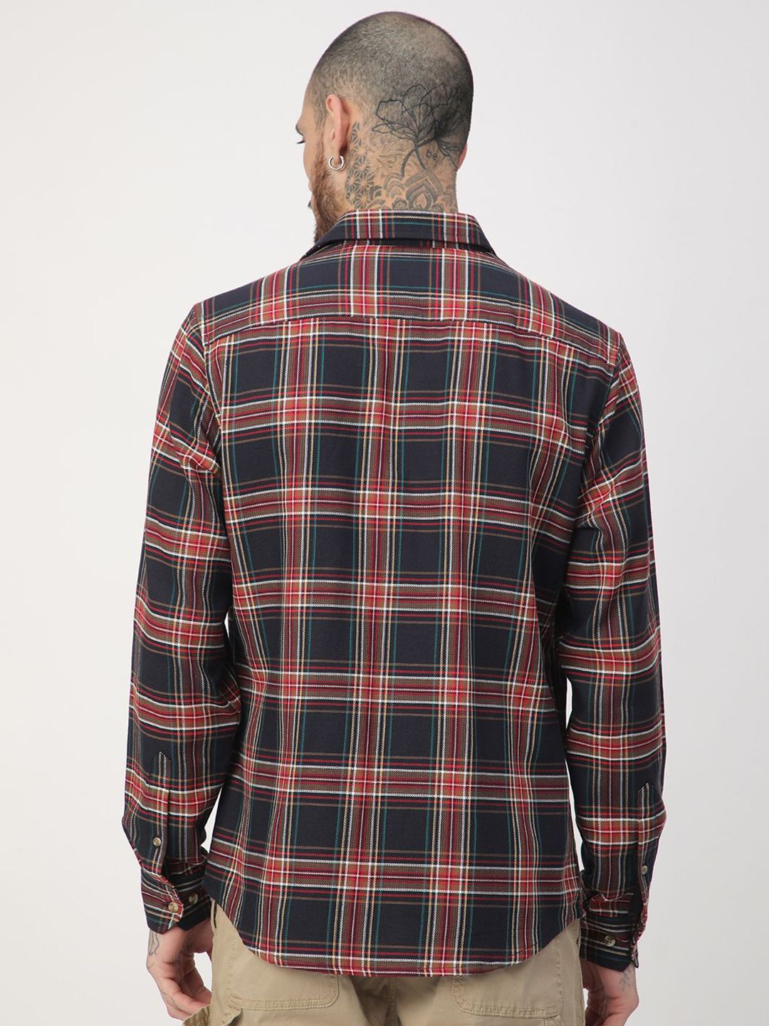 VASTRADO Men Classic Slim Fit Opaque Checked Casual Shirt